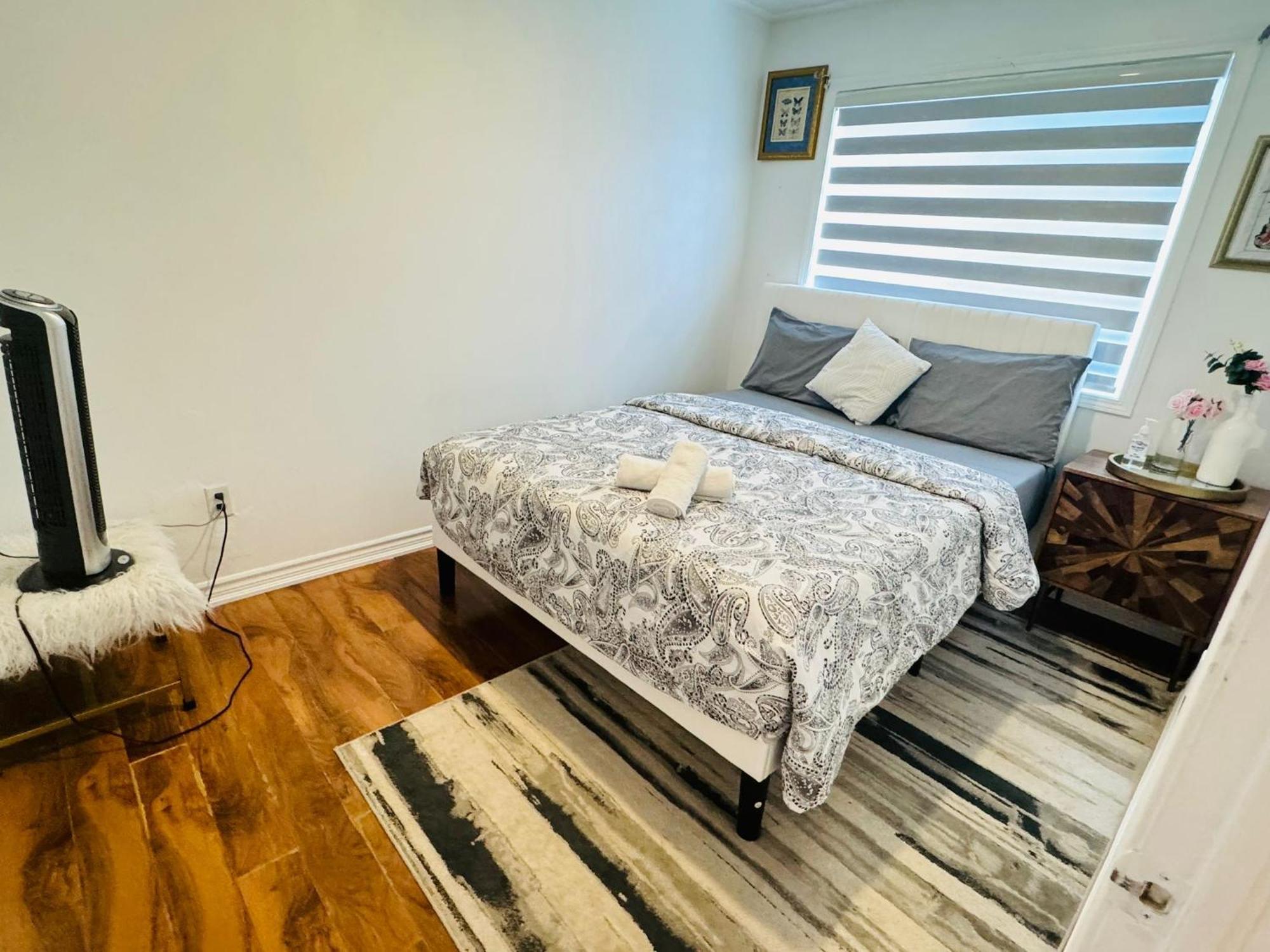 Luxury Home In Toronto 미시소거 외부 사진