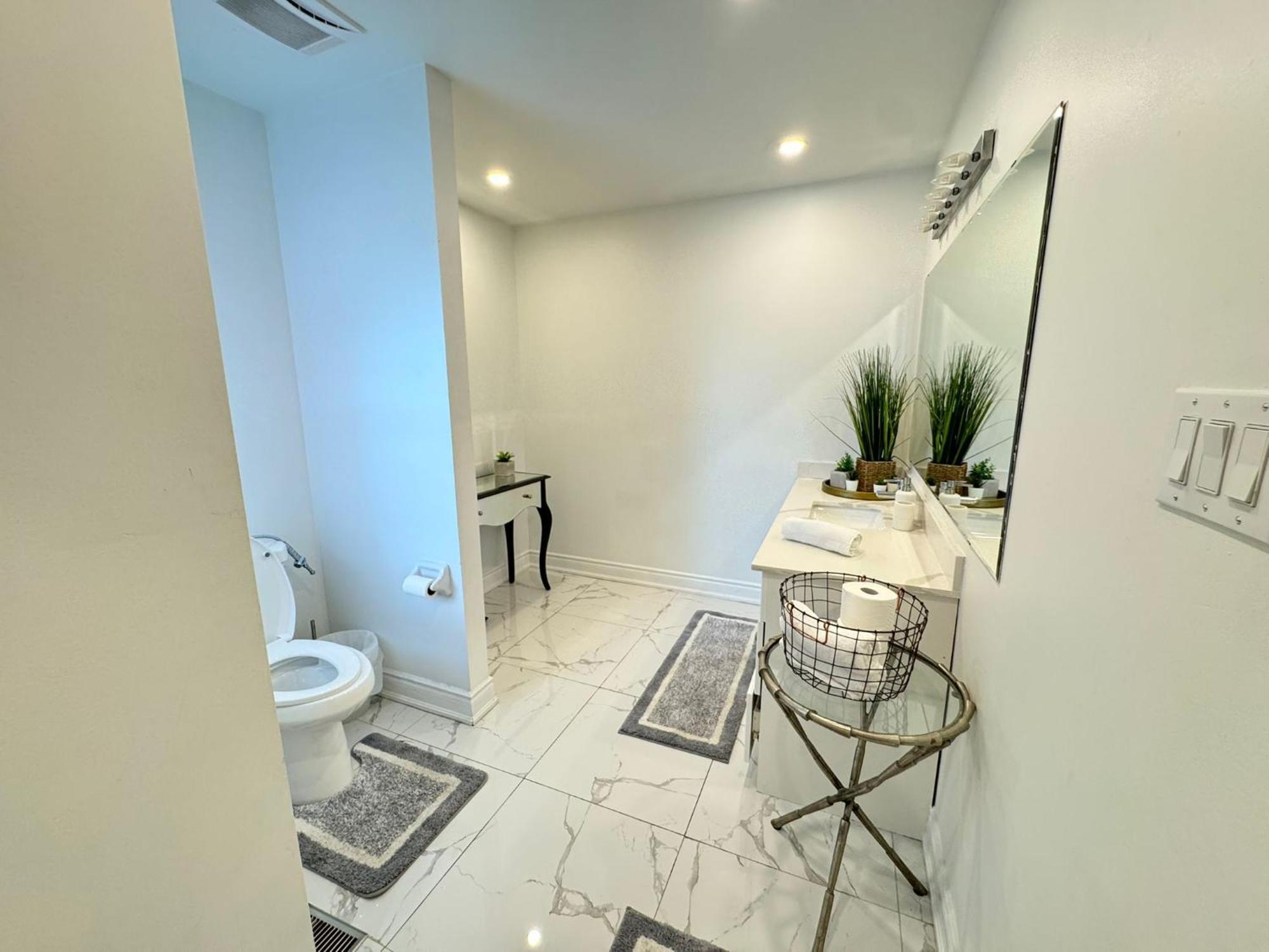 Luxury Home In Toronto 미시소거 외부 사진